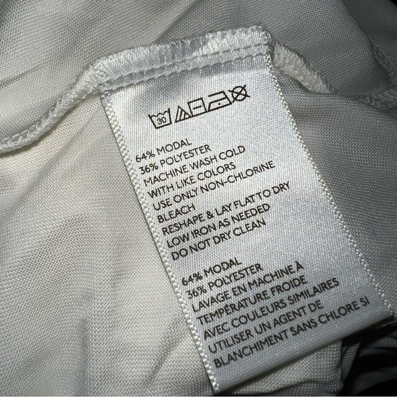 Silence + Noise Tank Top - Picture 6 of 6